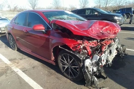 Toyota Camry 2021г.