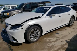 Lexus LS 500 2019г.