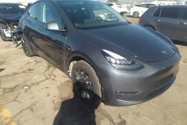 Tesla Model Y 2023г.