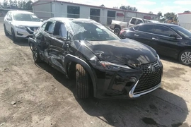 Lexus UX 200 2019г.