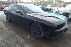 Dodge Challenger 2020г.