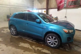 Mitsubishi Outlander 2014г.