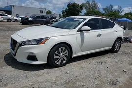 Nissan Altima 2020г.