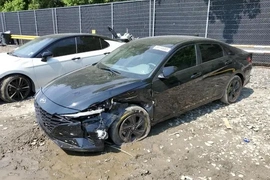 Hyundai Elantra 2021г.