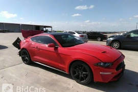 Ford Mustang 2020г.