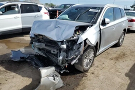 Mitsubishi Outlander 2022г.