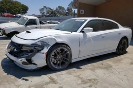 Dodge Charger 2020г.