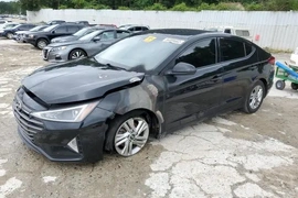 Hyundai Elantra 2020г.