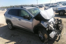 Toyota RAV4 Hybrid 2022г.