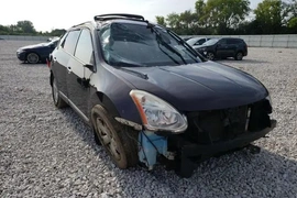 Nissan Rogue 2011г.