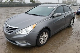 Hyundai Sonata 2013г.