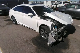 Honda Accord 2018г.