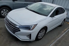 Hyundai Elantra 2020г.