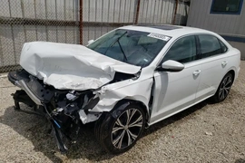 Volkswagen Passat 2022г.
