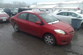 Toyota Yaris 2008г.