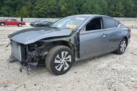 Nissan Altima 2020г.