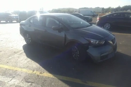 Nissan Versa 2021г.