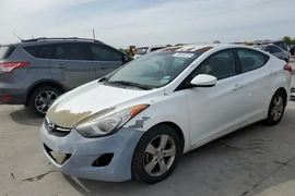 Hyundai Elantra 2013г.