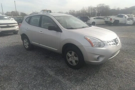 Nissan Rogue 2015г.