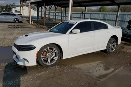 Dodge Charger 2021г.