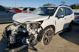 Subaru Forester 2019г.