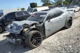 Dodge Challenger 2021г.