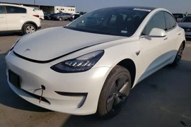 Tesla MODEL 3 2019г.