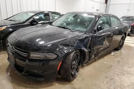 Dodge Charger 2015г.