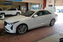 Cadillac CT4 2022г.