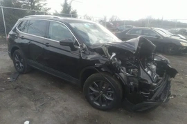 Volkswagen Tiguan 2023г.