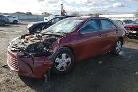 Toyota Camry Hybrid 2015г.