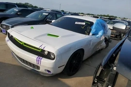 Dodge Challenger 2019г.