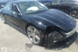 Porsche Taycan 2021г.