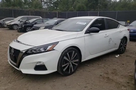 Nissan Altima 2020г.