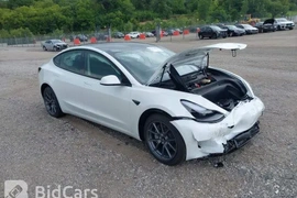Tesla Model 3 2023г.
