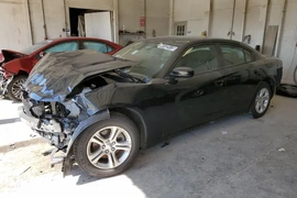 Dodge Charger 2022г.