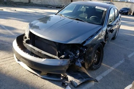 Dodge Avenger 2012г.