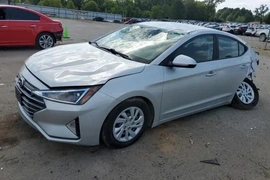 Hyundai Elantra 2019г.