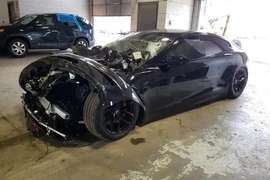 Tesla MODEL S 2023г.