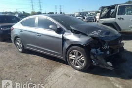 Hyundai Elantra 2019г.