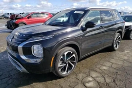 Mitsubishi Outlander 2023г.