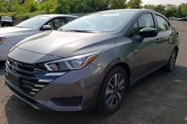 Nissan Versa 2023г.