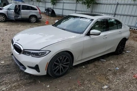 BMW 330i 2022г.