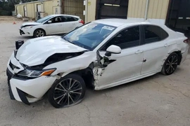 Toyota Camry 2019г.