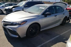 Toyota Camry 2021г.