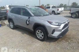Toyota RAV4 2021г.