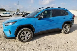 Toyota RAV4 2021г.