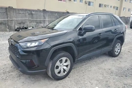 Toyota RAV4 2021г.
