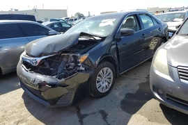 Toyota Camry Hybrid 2013г.