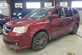 Dodge Grand Caravan 2017г.